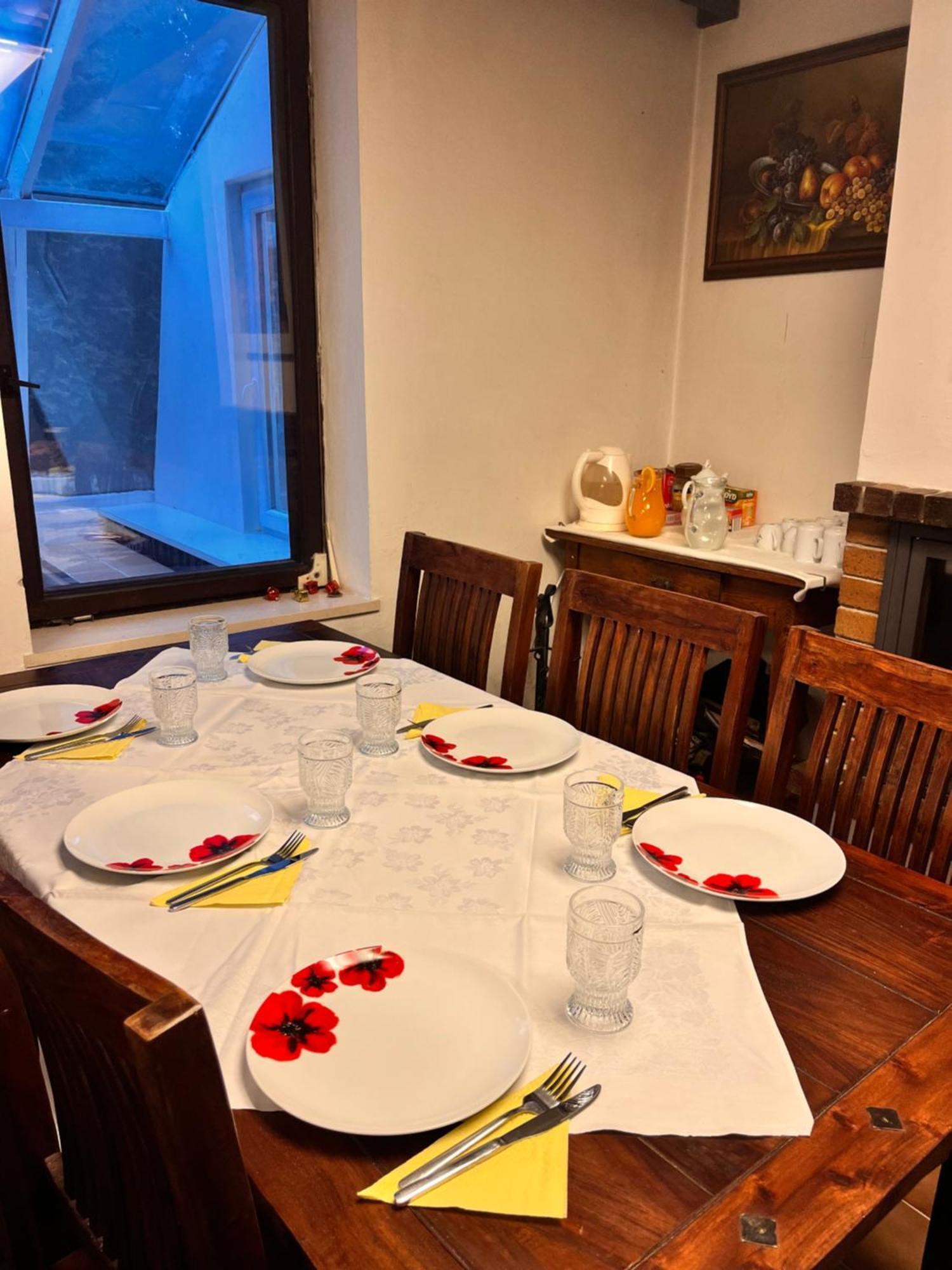 Vila Morava Hotell Liptovský Mikuláš Exteriör bild