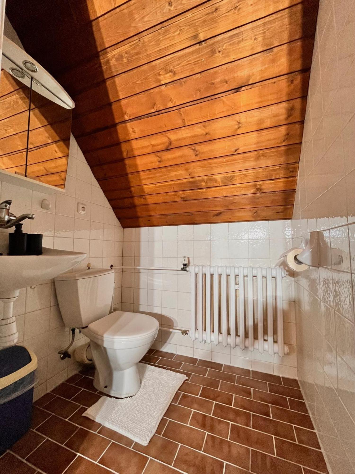 Vila Morava Hotell Liptovský Mikuláš Exteriör bild