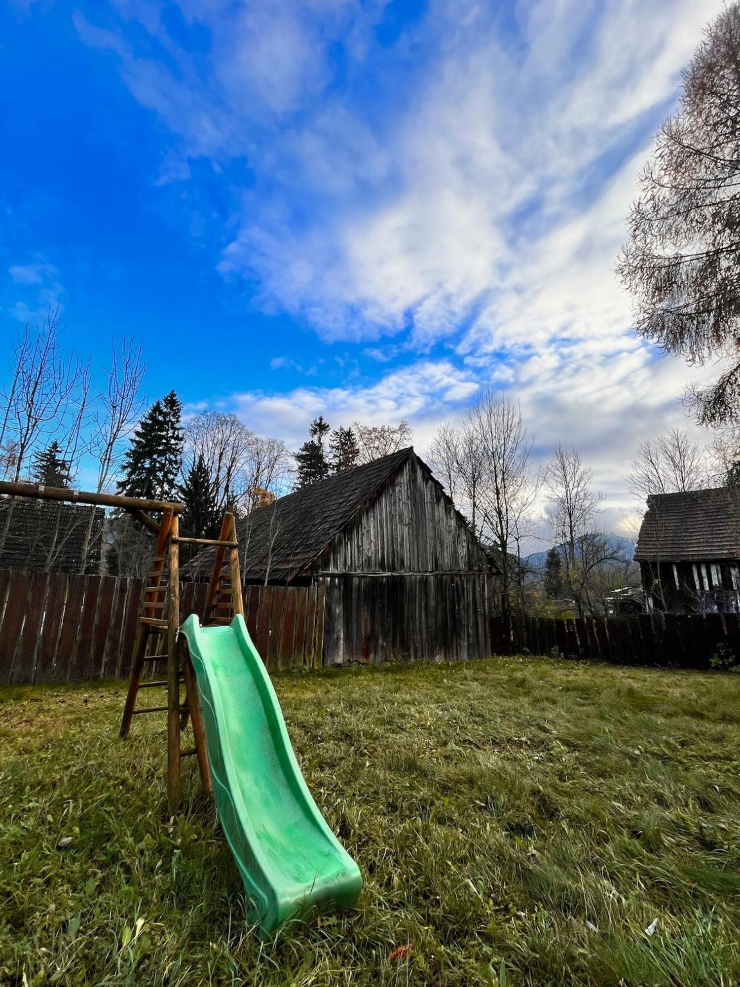 Vila Morava Hotell Liptovský Mikuláš Exteriör bild